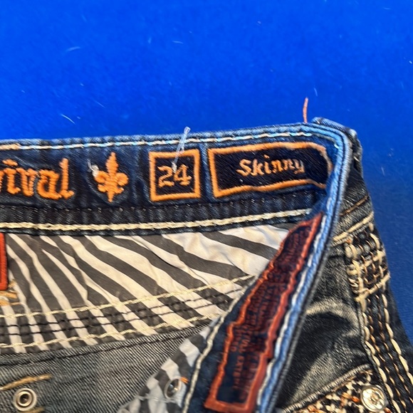 Rock Revival Skinny Jeans - Picture 5 of 8